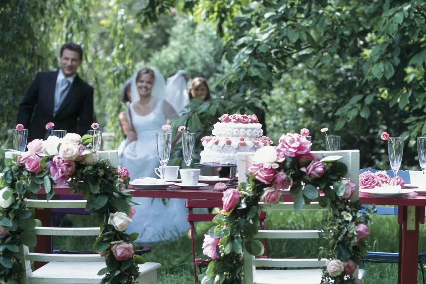wesele w ogrodzie